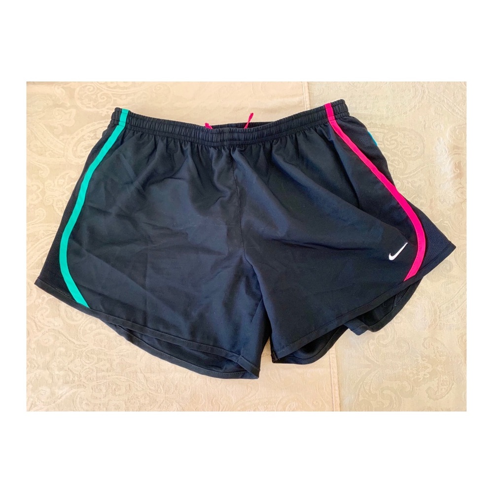 Kids XL Nike Running Short